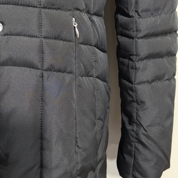 Calvin Klein || Woman’s long Jacket with fur hoodie size small - Picture 11 of 16